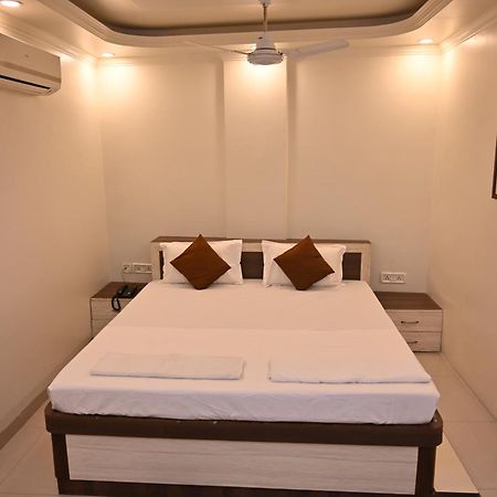 Hotel Gitanjali Māldah Dış mekan fotoğraf