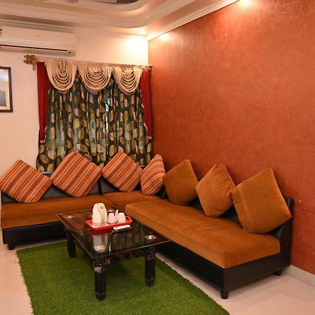 Hotel Gitanjali Māldah Dış mekan fotoğraf