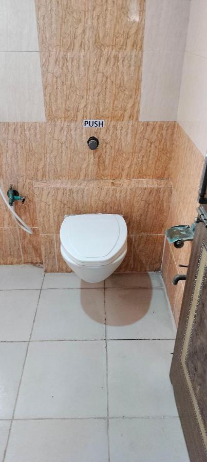 Hotel Gitanjali Māldah Dış mekan fotoğraf